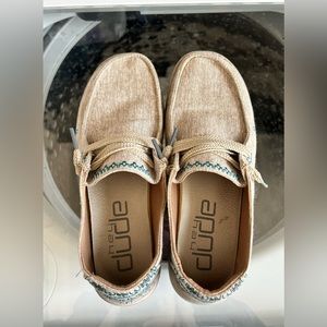 Hey Dude Wendy size 7